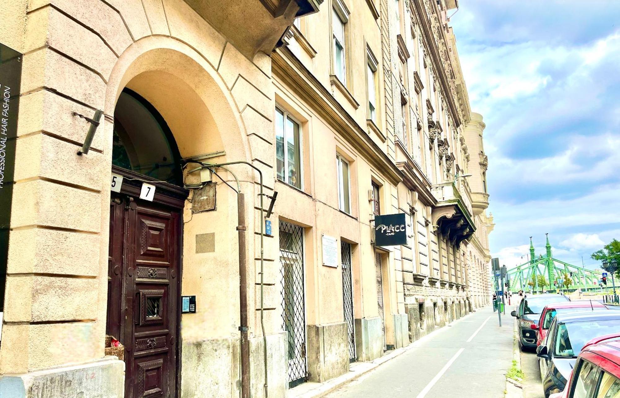 Modelia Apartment At Gellert Square Budapeşte Dış mekan fotoğraf
