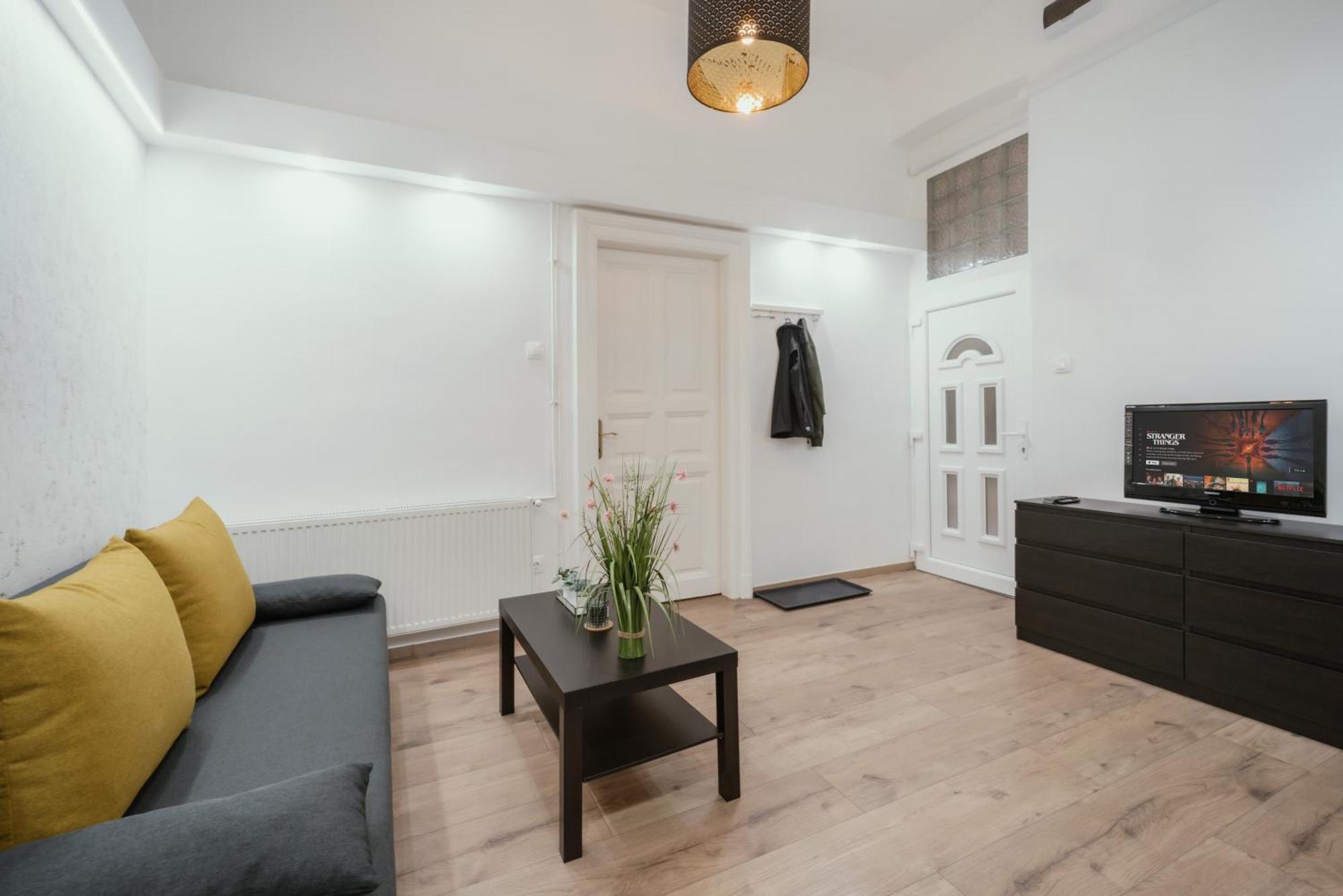 Modelia Apartment At Gellert Square Budapeşte Dış mekan fotoğraf